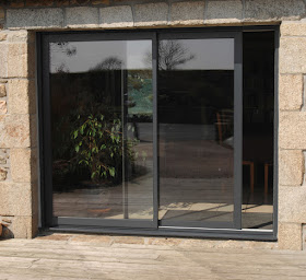 Photo n°26 de Art & Fenêtres Montceau à Montceau-les-Mines (Fournisseur de portes de garage)