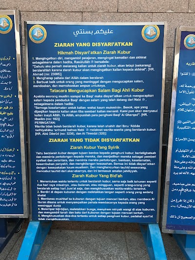 Photos of Masjid Al-Akbar