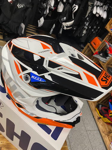 Godziny otwarcia Motomoda