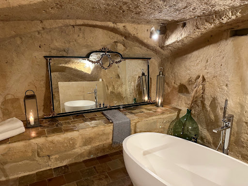 Aque Cave - Visual
