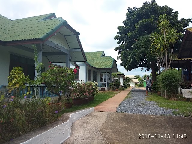 Samui Backpacker Hotel
