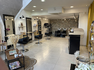 Photo n°3 de Mon Salon à Anglet (Salon de coiffure)