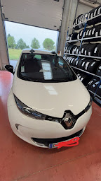 Photo n°13 de Point S - Bouloc Eurocentre (Bouloc Centre Auto) à Bouloc (Magasin de pneus)