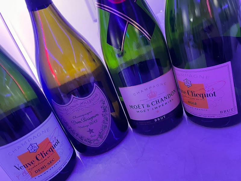 門前仲町 ガールズバー Girls Bar twenty five-25-