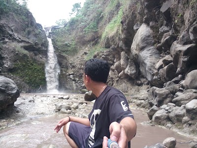 Photos of Telaga Madu & Umar Maya Water Falls