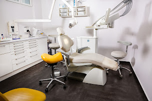 Photo n°11 de Cabinet dentaire de Dr Michel Chousterman à Vincennes à Vincennes (Dentiste)