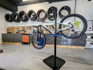 Photo n°13 de Cycles SH. Le magasin spécialiste du vélo électrique Montpellier / Lattes à Lattes (Magasin de vélos d'occasion)