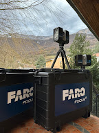 bY Ze Touch à Claix