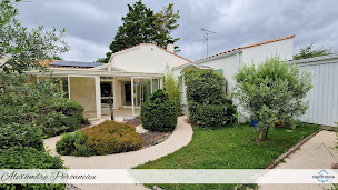 Photo n°14 de Alexandre Péronneau Conseiller IMMOBILIER CAPIFRANCE à LAGORD et Alentours à Lagord (Consultant immobilier)