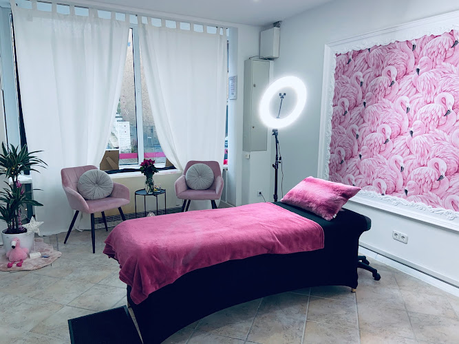 Lashesz Beauty Studio