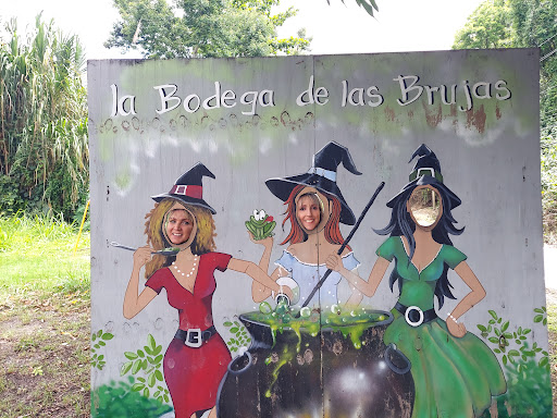 La Bodega De Las Brujas Jayuya - Thumbnail