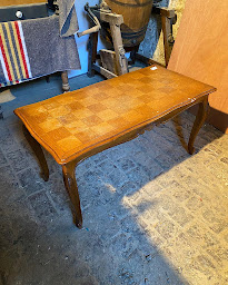 Photo n°25 de Chauve qui veut Meubles et Décorations à Oisy-le-Verger (Magasin de meubles d'occasion)