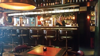 Photos of London Pub