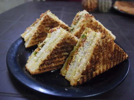 Pet puja Sandwich (chef special) post image