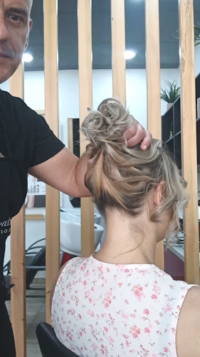 Coiffure Tzamalis - Κουρείο