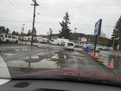 SE 82nd & Hawthorne - Thumbnail
