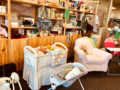 Max & Lily's Closet Gallery - United States