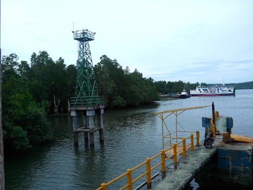 Pelabuhan Penyebrangan Kariangau Bpp, Author: badra purnama