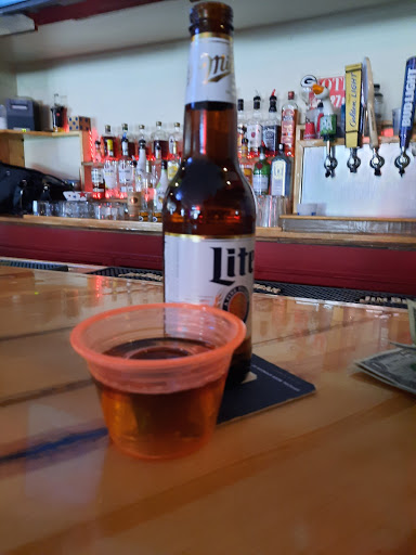 Glen Loch Saloon - Thumbnail