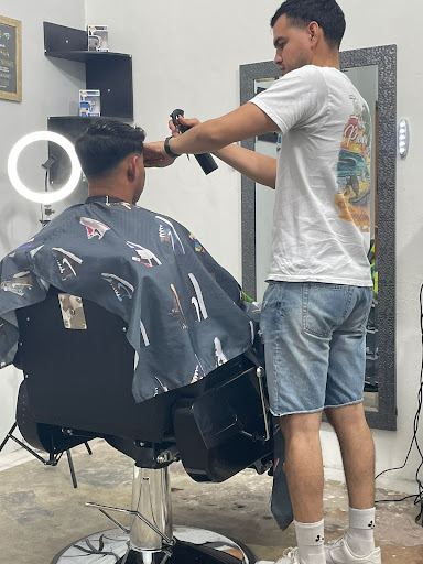 Barber Knockout - Visual