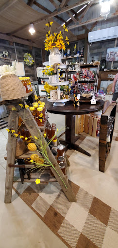She Shed Rustic Boutique - Thumbnail