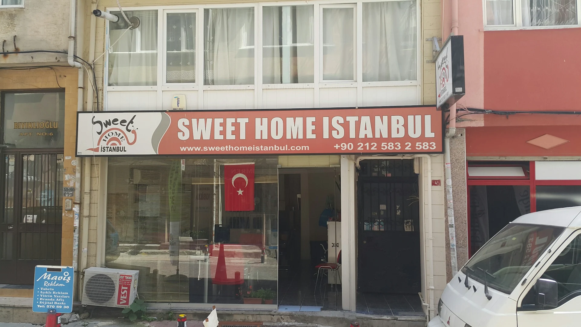Sweet Home İstanbul