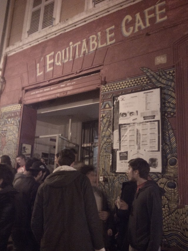 L'Equitable Café