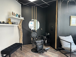 Photo n°13 de Le Studio Rouen à Rouen (Salon de coiffure)