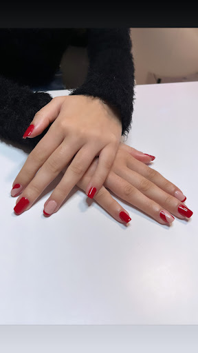 Nadyanailslugo - Thumbnail