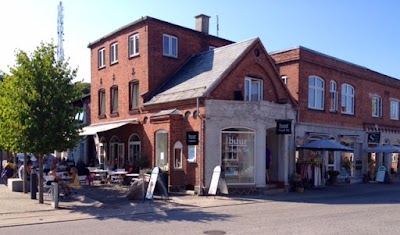 Photos of Buur - Items & Clothing - Coffee