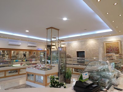 Photos of بلقيس للحلويات 2