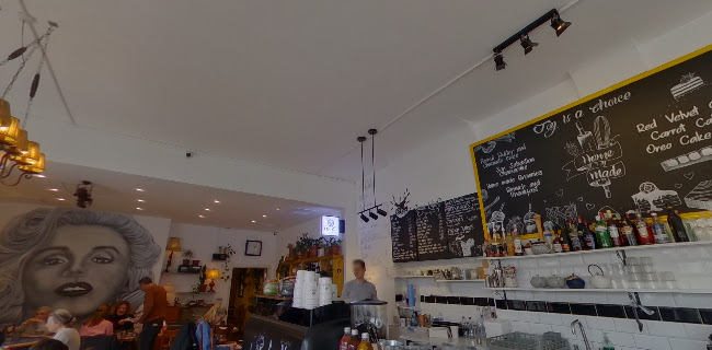Joice Cafe Balham - London