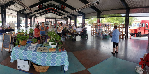 Cadillac Farmers Market - Thumbnail