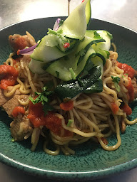 Photo n°30 de Mademoiselle Fifi Restaurant Marseille à Marseille (Magasin d'antiquités)