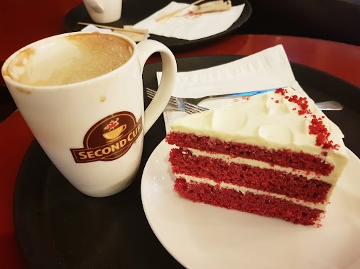 Second Cup Coffee Shop Safa Mall, Author: Sana Jamal