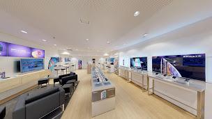 Photo n°24 de Boutique SFR La Valette du Var à La Valette-du-Var (Opérateur téléphonique)