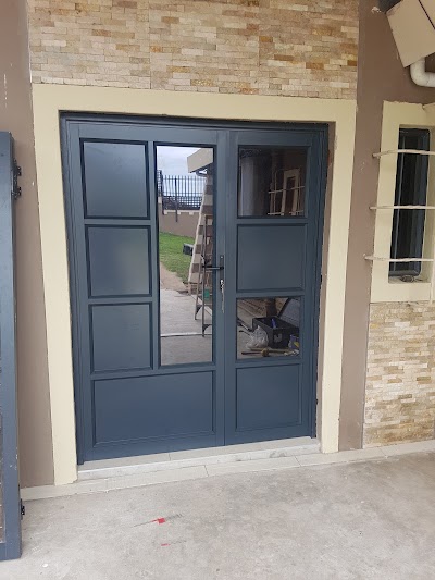 Photos of Magnum windows and doors
