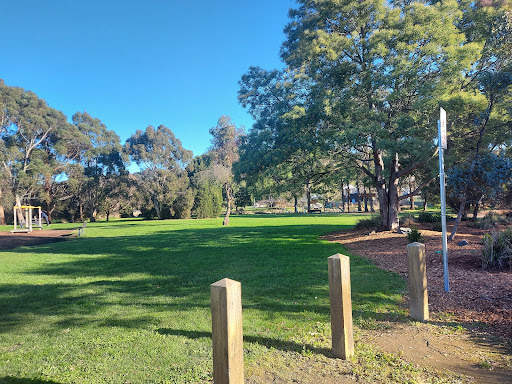 Burtons Reserve