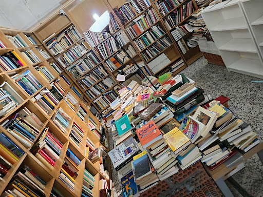 Libros y Libros - Compra y Venta