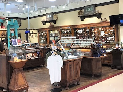 SAAD イオンタウン郡山店 -シルバーアクセサリー・ネックレス・財布 -