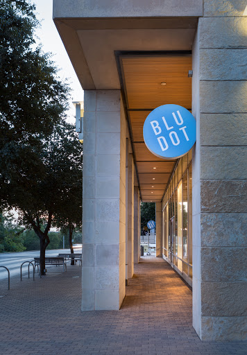 Blu Dot - Visual