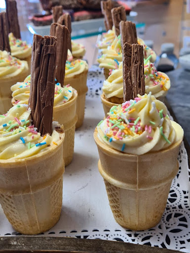 The Cake Cavern - Visual