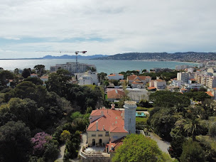 Photo n°12 de L'immo 2000 Agence Immobilière à Juan Les pins . à Antibes (Agent immobilier)