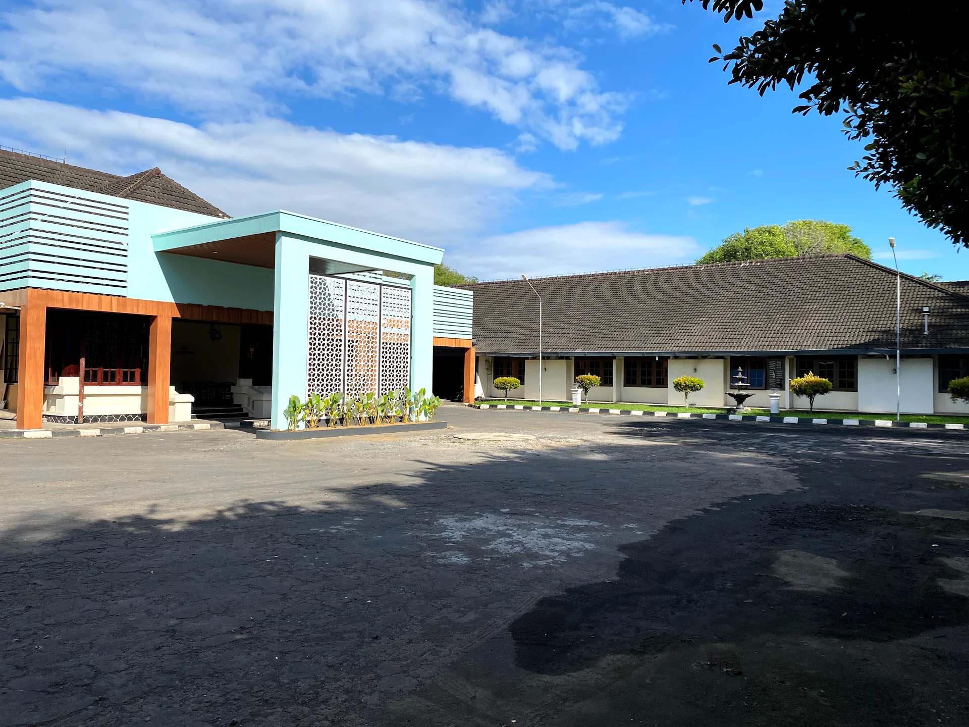 Cakra Residence Hotel