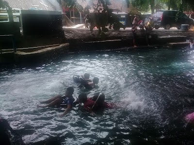 Photos of Gunung Sanggabuana