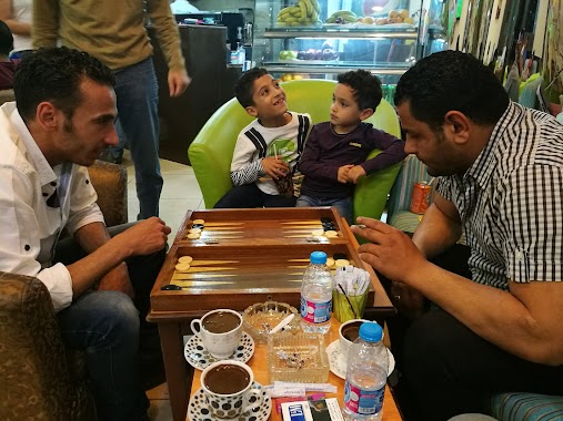 ‏مقهى برج النخيل, Author: amr mansour