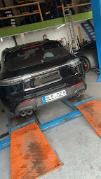 Photo n°8 de Notre garagiste à Saint-Germain-de-la-Grange (Garage automobile)