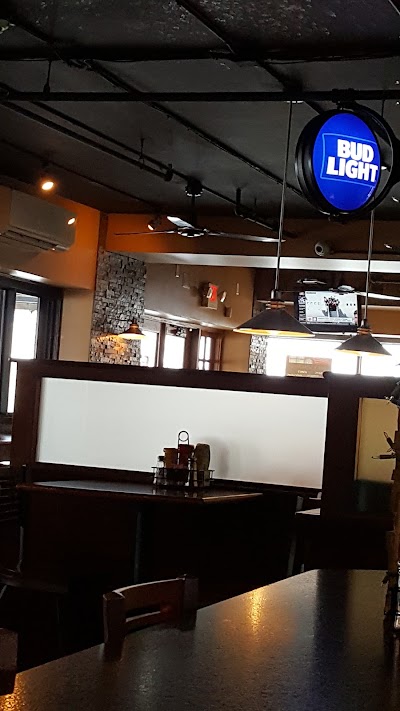 Photos of Broneys Alumni Grill