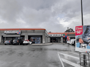 Photo n°2 de La Halle à La Sauve (Magasin de chaussures)