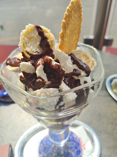 Eiscafé Alberto - Visual